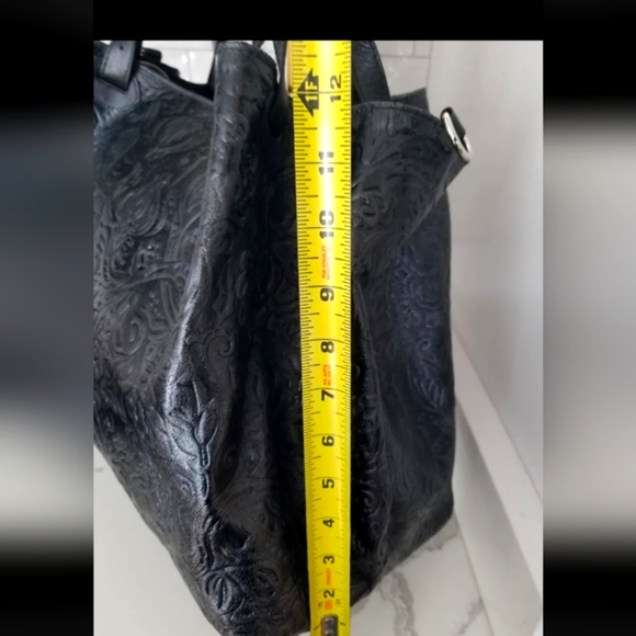 NWT 🇮🇹 Isadora Italian Black Tooled Floral Leather Large Satchel Tote Bag - Picture 10 of 13